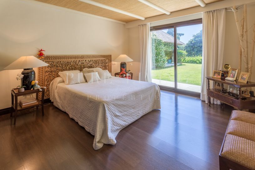 Elegante & stijlvolle Villa in Rio Real Golf, Marbella