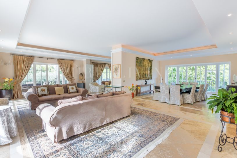 Amazing charmful provenzal style Villa in Hacienda Las Chapas