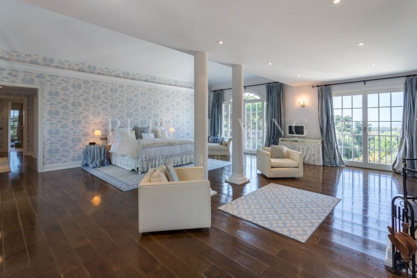 Amazing charmful provenzal style Villa in Hacienda Las Chapas