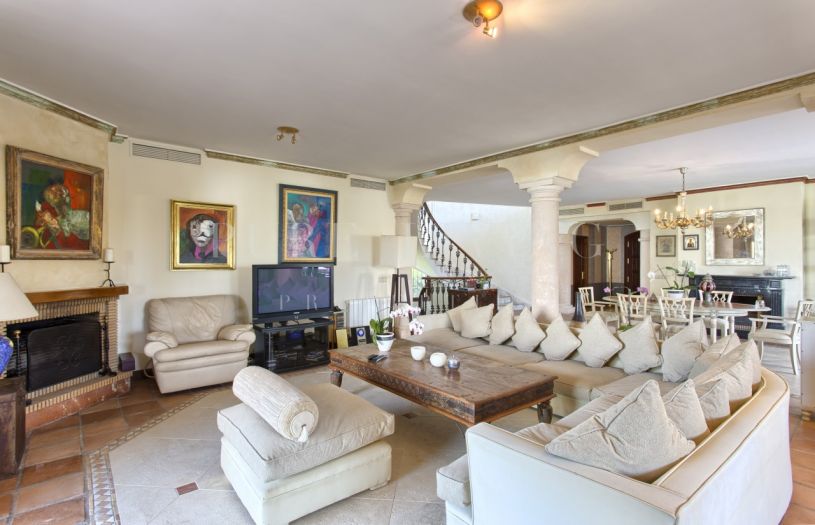 Villa spacieuse près de Puerto Banus à Nueva Andalucia