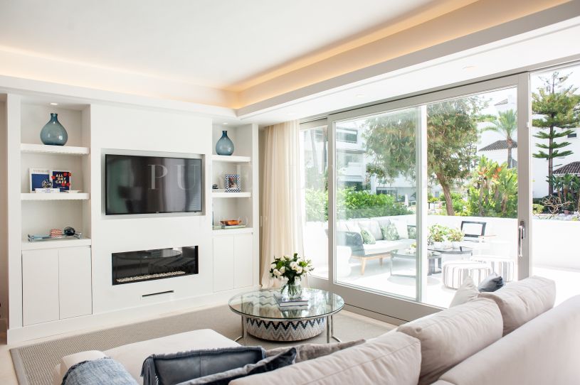 Elegante apartamento en planta baja en Alhambra del Mar