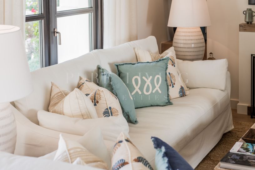 Fantástica Villa de 4 dormitorios recientemente renovada en Marbella Club