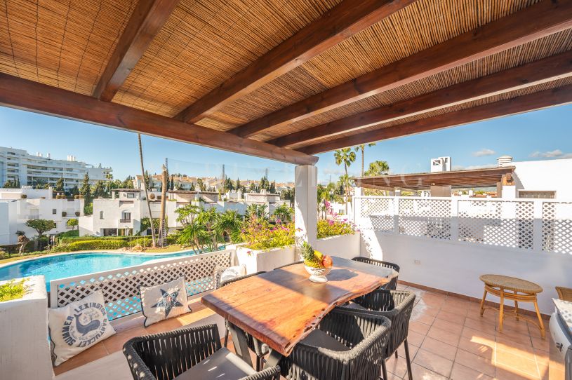 Mooi herenhuis naast het strand in Guadalvillas, Guadalmina Baja