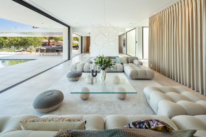 Verbazingwekkende Villa met uitzicht op zee in El Madroñal, Marbella