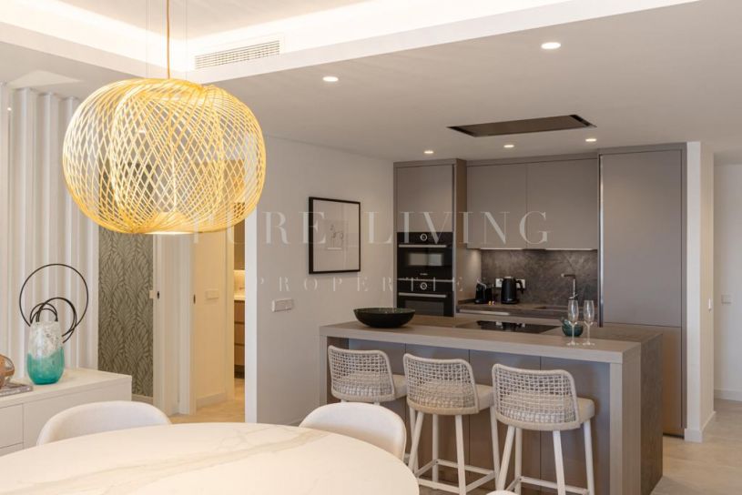 Bonito y luminoso apartamento en Marina Puente Romano