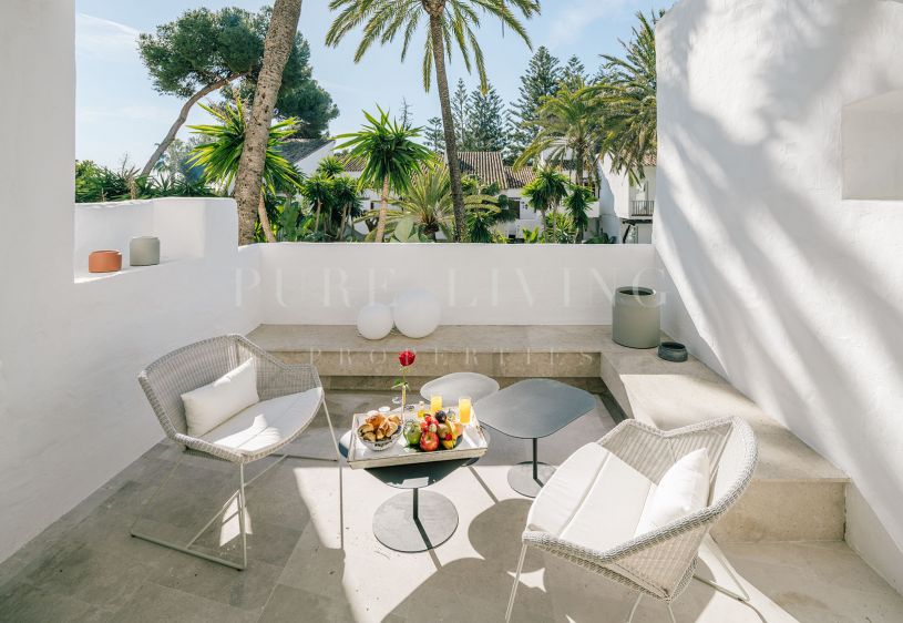 Appartement contemporain de deux chambres à Puente Romano