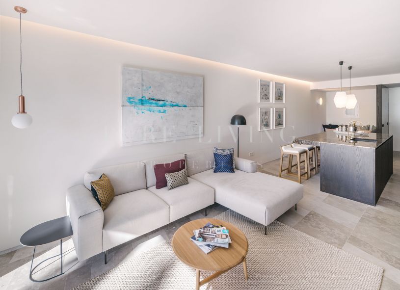 Appartement contemporain de deux chambres à Puente Romano