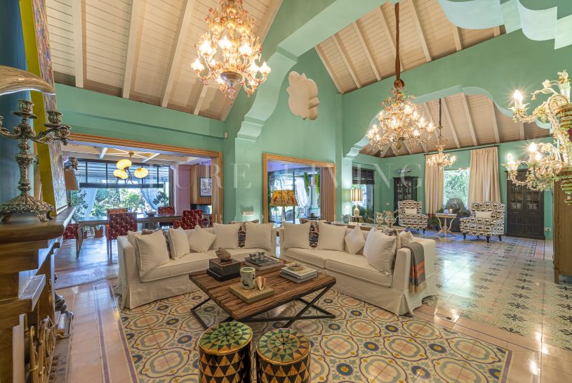 Exquisite Mediterranean-Style Villa for Sale in Las Lomas del Marbella Club