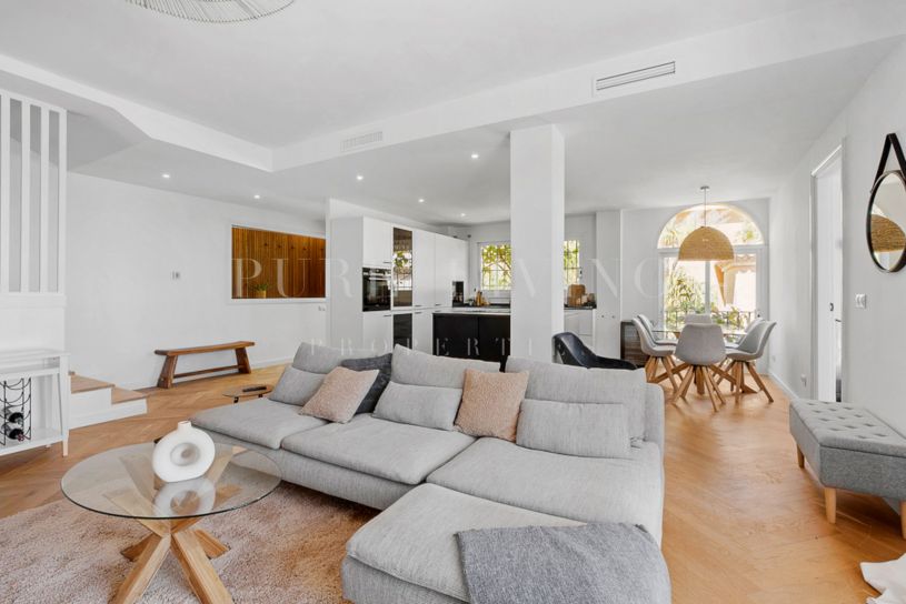 Appartement met prachtig zeezicht in Nueva Andalucía