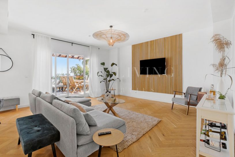 Appartement met prachtig zeezicht in Nueva Andalucía