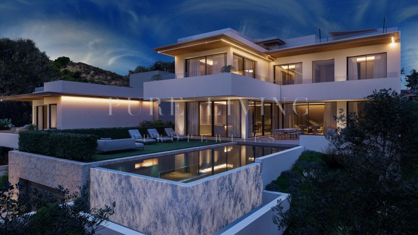 Magnifique villa avec une vue impressionnante sur la mer, située dans un endroit privilégié, Altos de Los Monteros