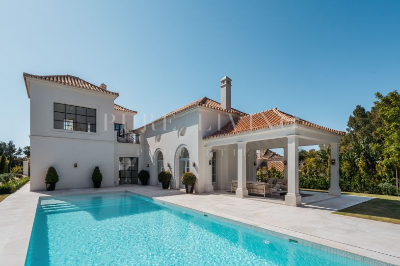 Exquisite residence with classical architecture in the Golf Valley, Nueva Andalucia