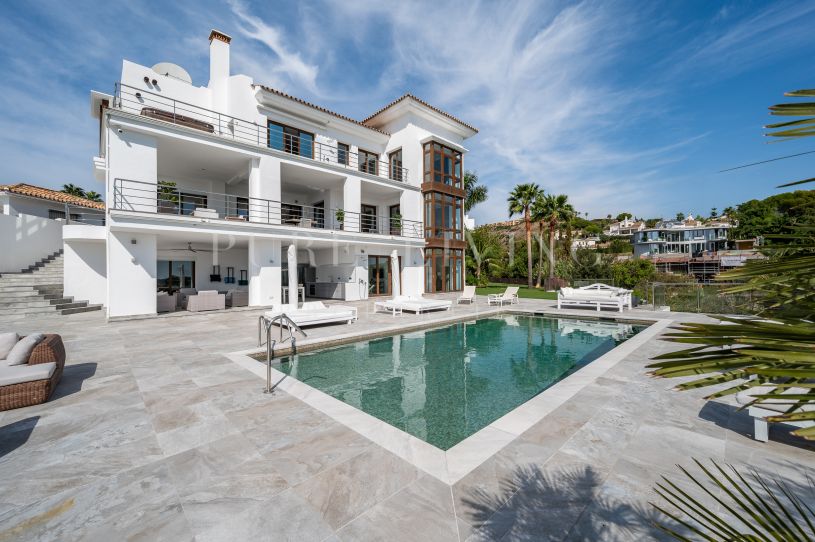 Modern 10 Bedroom Villa In Paraiso Alto, Estepona