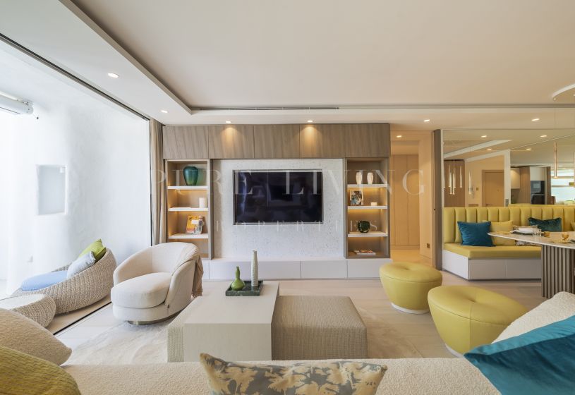 Impressionnant appartement au rez-de-chaussée à Puente Romano.