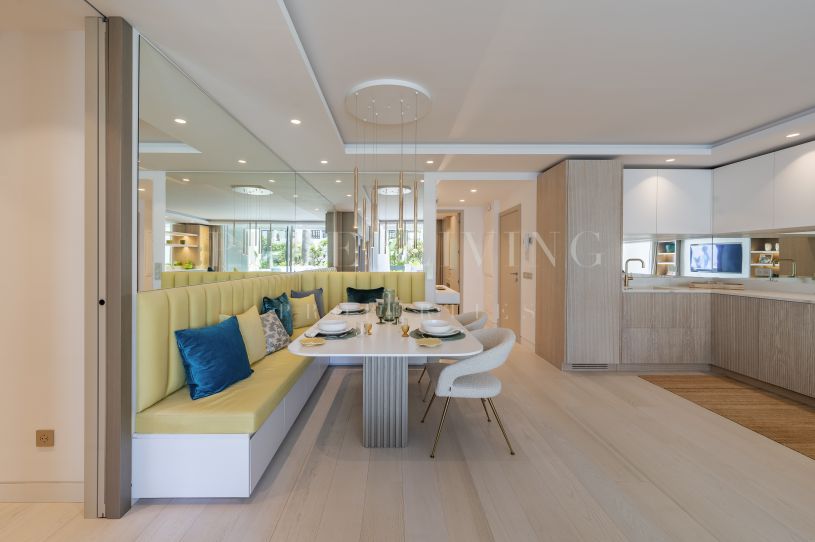 Impressionnant appartement au rez-de-chaussée à Puente Romano.