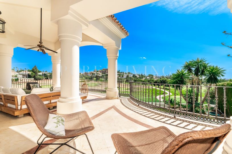 Luxe golfvilla met zeven slaapkamers in het prestigieuze Nueva Andalucia