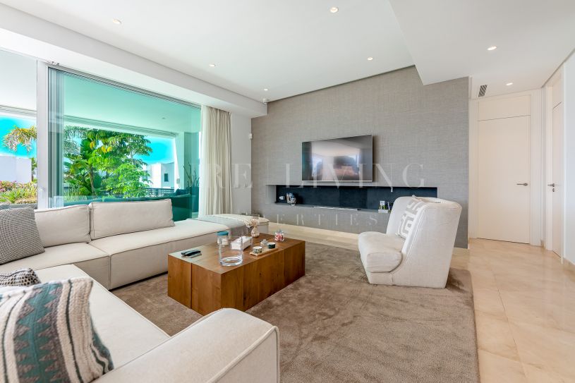 Outstanding villa with spectacular panoramic views