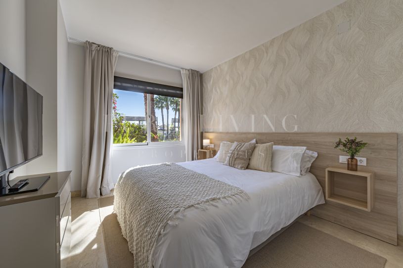 Impresionante apartamento de 3 dormitorios con fantásticas vistas a la piscina en Oasis de Marbella