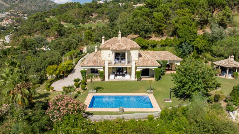 Villa exceptionnelle à vendre avec vue sur la montagne dans le prestigieux La Zagaleta