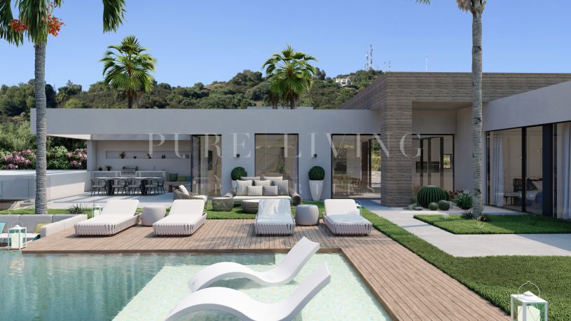 Projet de villa de luxe à vendre avec une vue panoramique sur la mer à Altos de Los Monteros, Marbella Est. Description