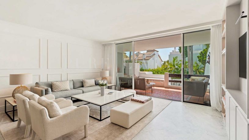 Fabulous two bedroom apartment in Puente Romano.