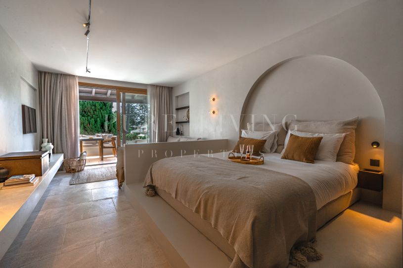 Suite familiar de un dormitorio recién reformada dentro del Puente Romano Beach & Spa Resort 5*.