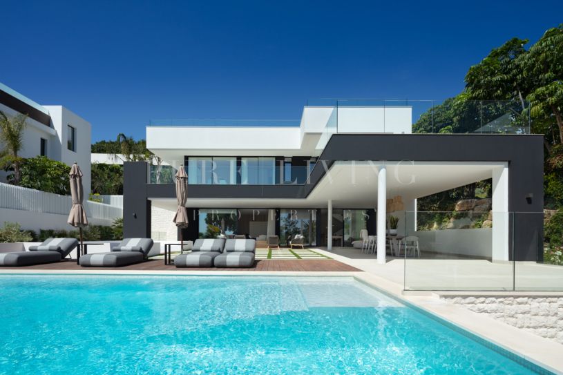 Schitterende moderne villa met vijf slaapkamers in het prestigieuze Las Brisas, Nueva Andalucia