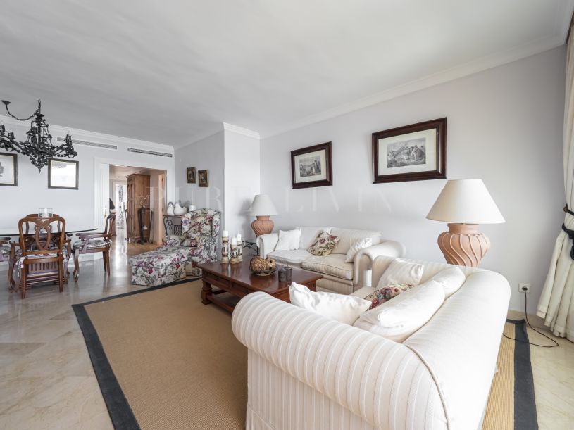 Spacious Front line beach Two bedroom Apartment with Stunning Sea views in La Herradura, Puerto Banus.