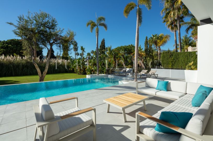 Stunning modern villa for sale in Aloha, Nueva Andalucia