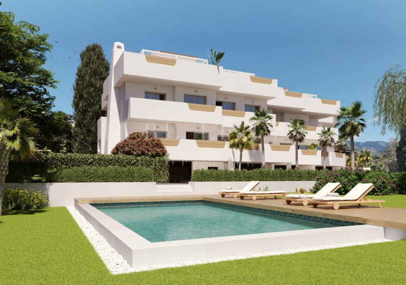 Nieuwe ontwikkeling van luxe herenhuizen met vier slaapkamers in Nagueles