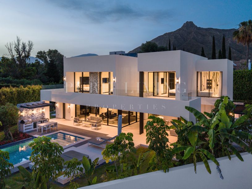 Elégante villa moderne dans un excellent Golden Mile