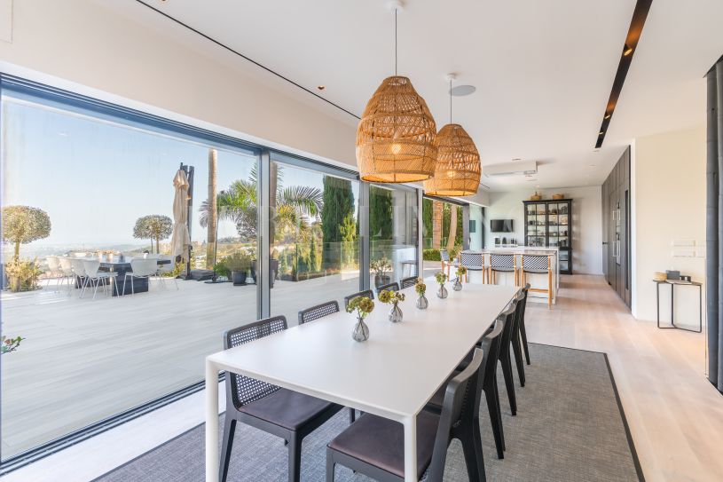 Villa Aman – Exceptional Contemporary Villa Surrounded by Nature in La Mairena