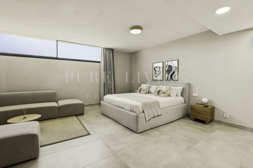 Contemporary Luxury Villa in Be Lagom