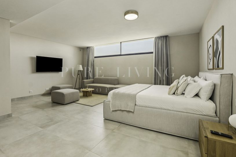 Contemporary Luxury Villa in Be Lagom