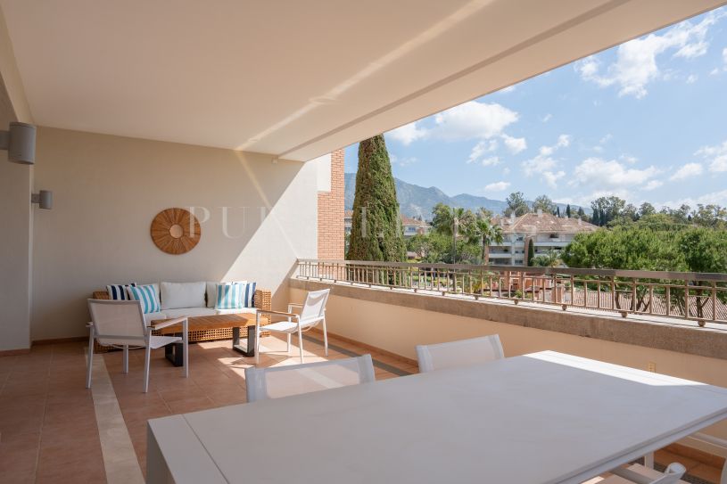 Appartement de luxe de trois chambres à La Trinidad, Marbella Golden Mile