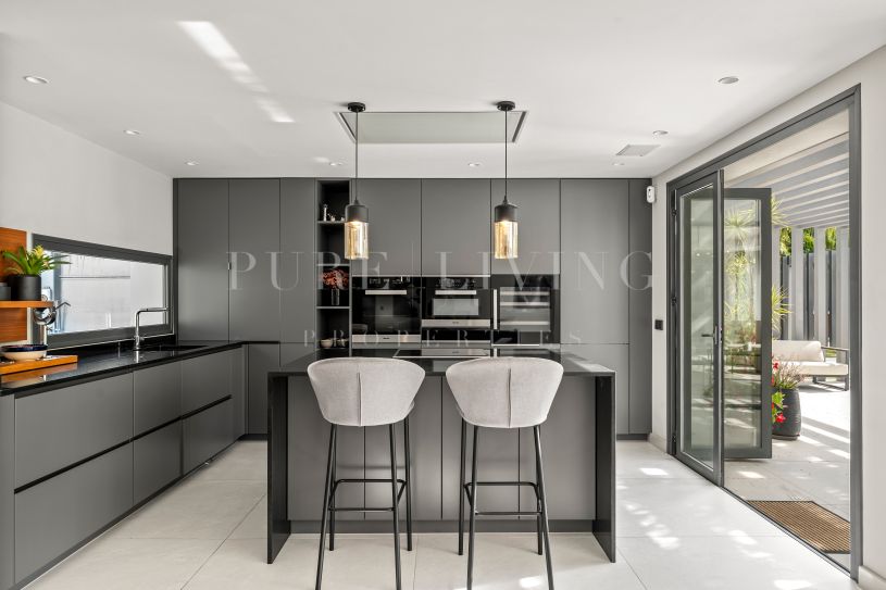 Villa Pacific – Villa de Luxe à Las Brisas, Nueva Andalucía