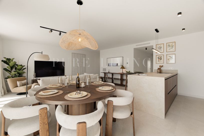 Luxury Benahavís Duplex Penthouse with Panoramic Sea, Golf & Mountain Views