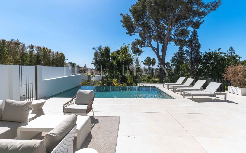 Villa Ava – Lujo Contemporáneo en San Pedro Alcántara