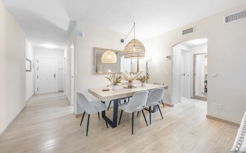 Ground Floor Apartment for sale in Jardines de las Lomas, Marbella Golden Mile