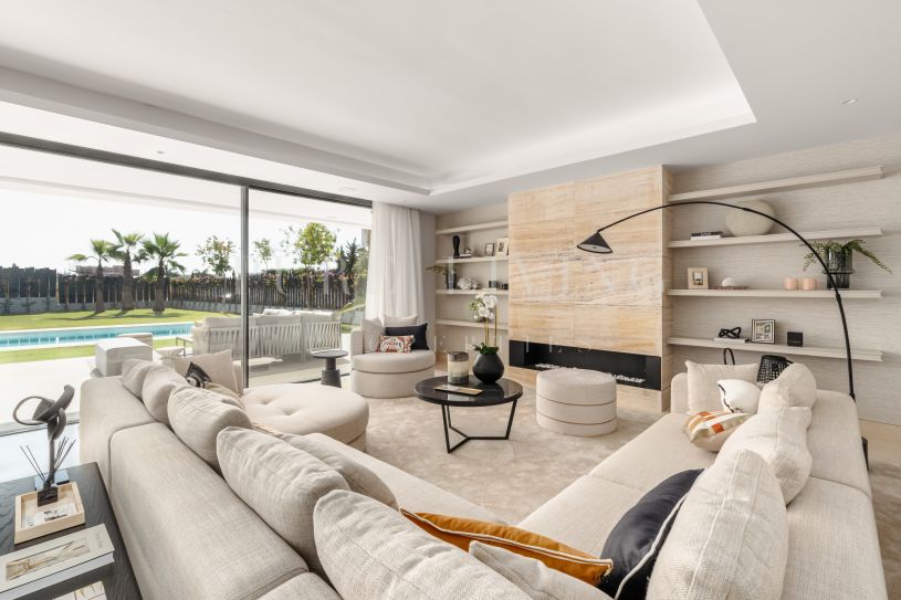 Villa de luxe sur la Golden Mile de Marbella avec terrasse sur le toit