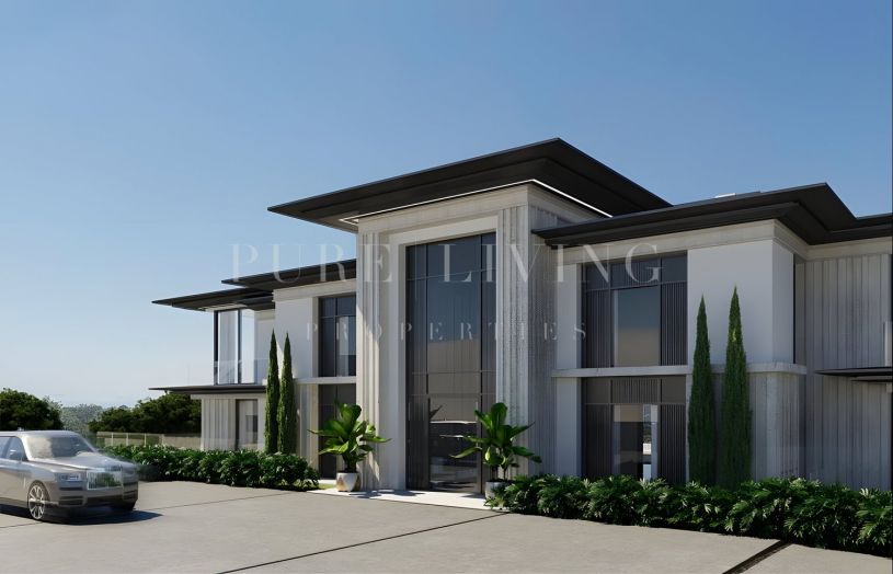 Stunning 6-bedroom villa with panoramic golf views located in the prestigious, Marbella Club Golf Resort