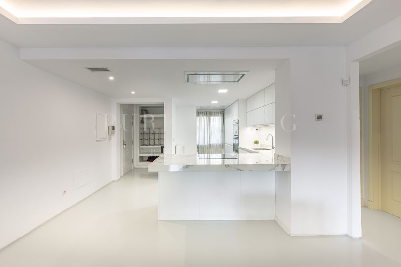 Elegant appartement met twee slaapkamers op de begane grond met privétuin in Hacienda El Palmeral