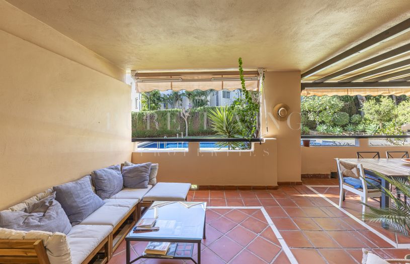 Two bedroom apartament for LT Rent in an exclusive community in El Virrey de Nagueles.