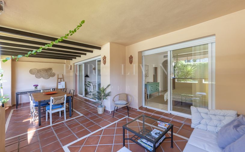 Two bedroom apartament for LT Rent in an exclusive community in El Virrey de Nagueles.