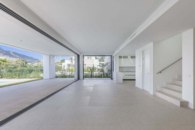 Brand new four bedroom in la Finca de Marbella