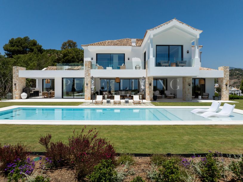 Impresionante villa de nueva construcción en El Herrojo, Benahavis