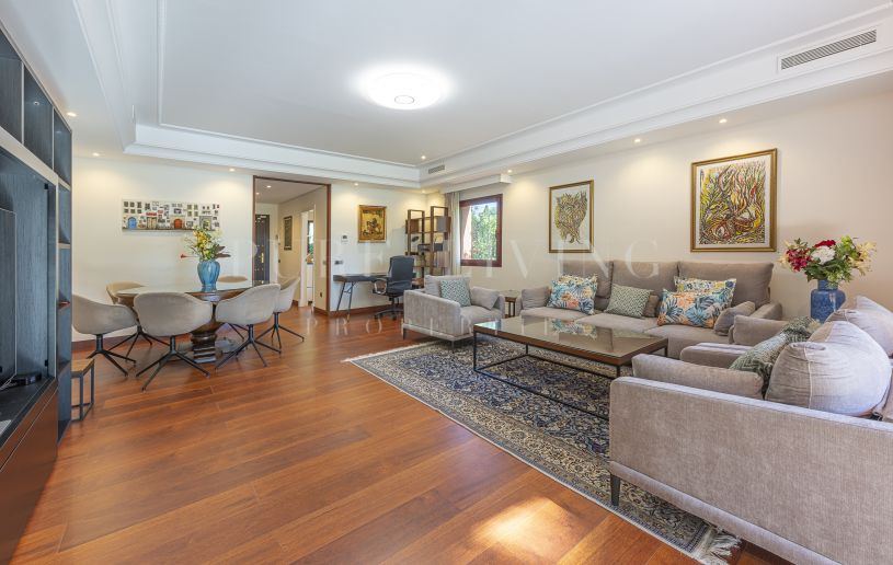 Exclusivo Adosado en altos de Puente romano Lujo y Encanto Mediterráneo