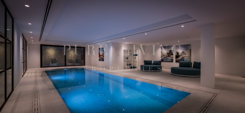 Prachtige villa in de exclusieve wijk La Cerquilla, Nueva Andalucia.