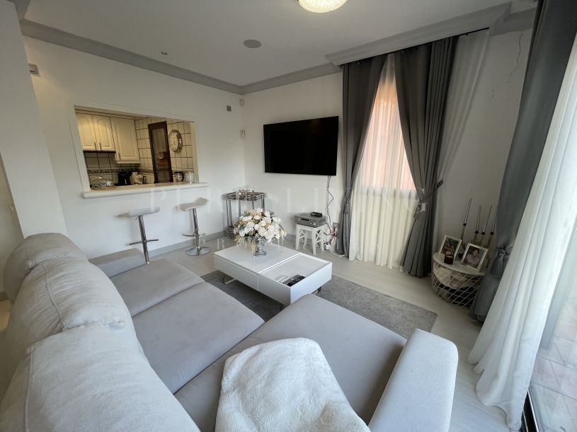 Duplex penthouse in een aparthotel te huur en te koop.