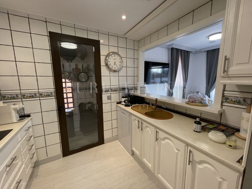 Duplex penthouse in een aparthotel te huur en te koop.